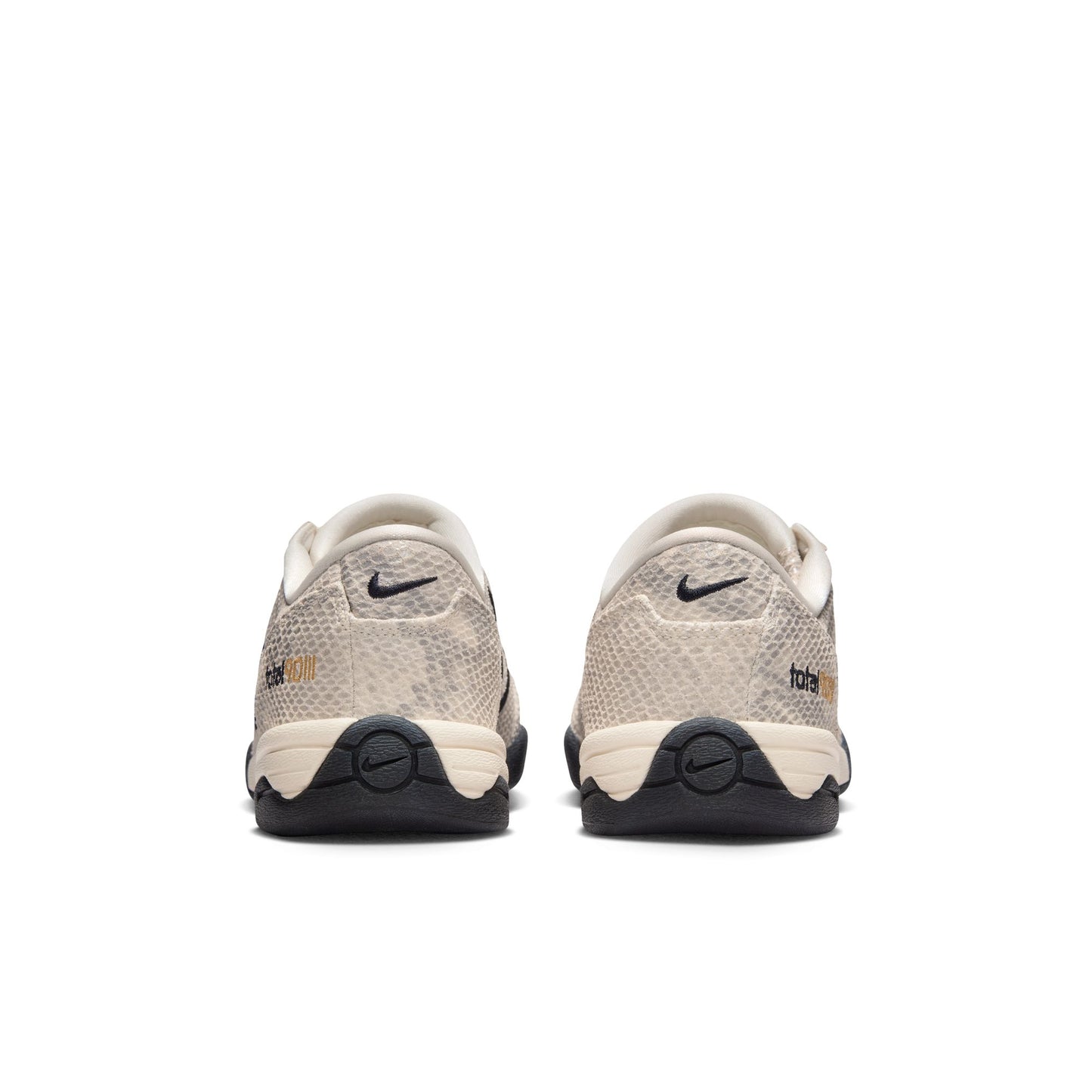 NIKE TOTAL 90 SE