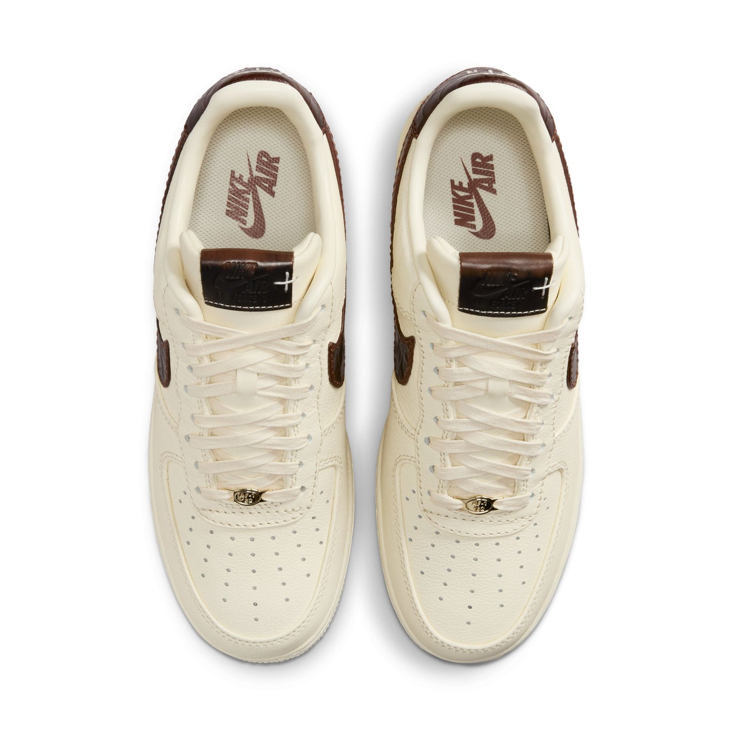 NIKE AIR FORCE 1 '07