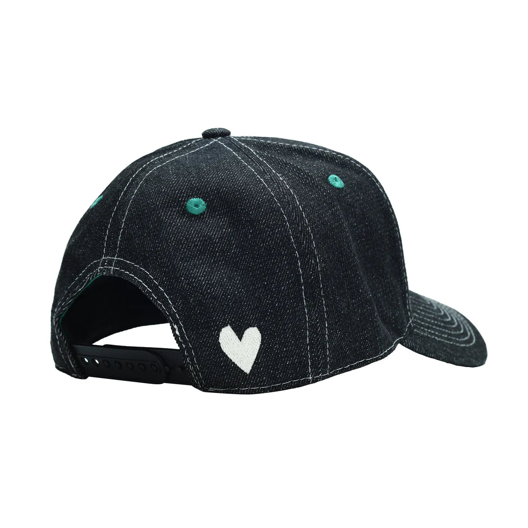 b.E HAT