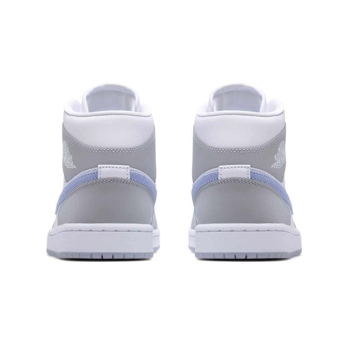 Air Jordan Athletic WOMEN'S AIR JORDAN 1 MID