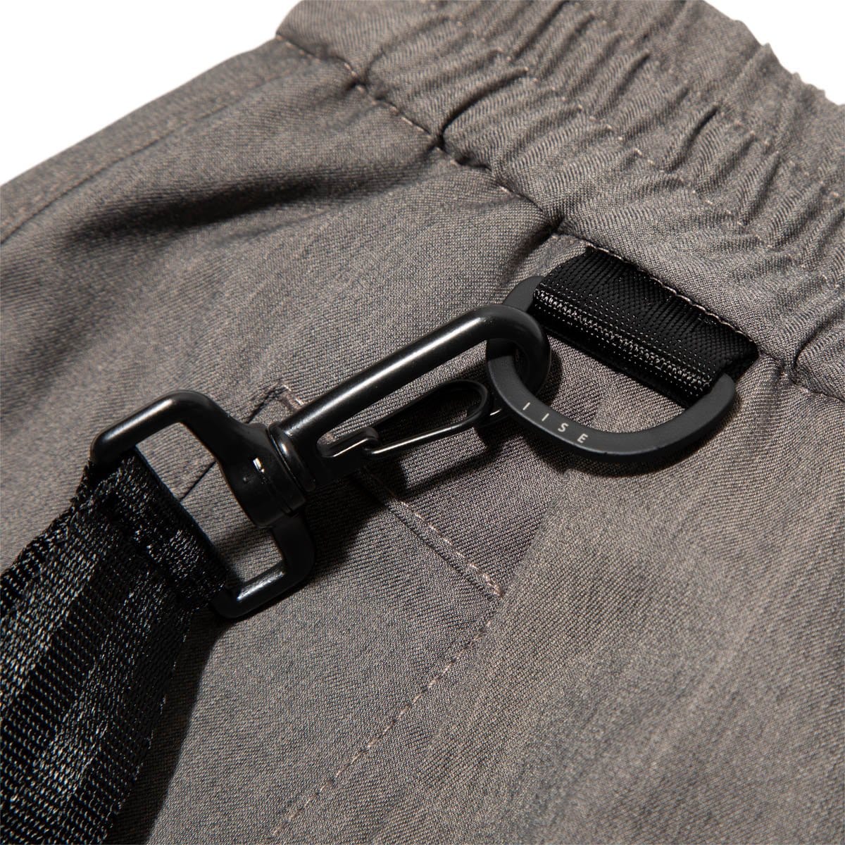 IISE Bottoms CROPPED PANT