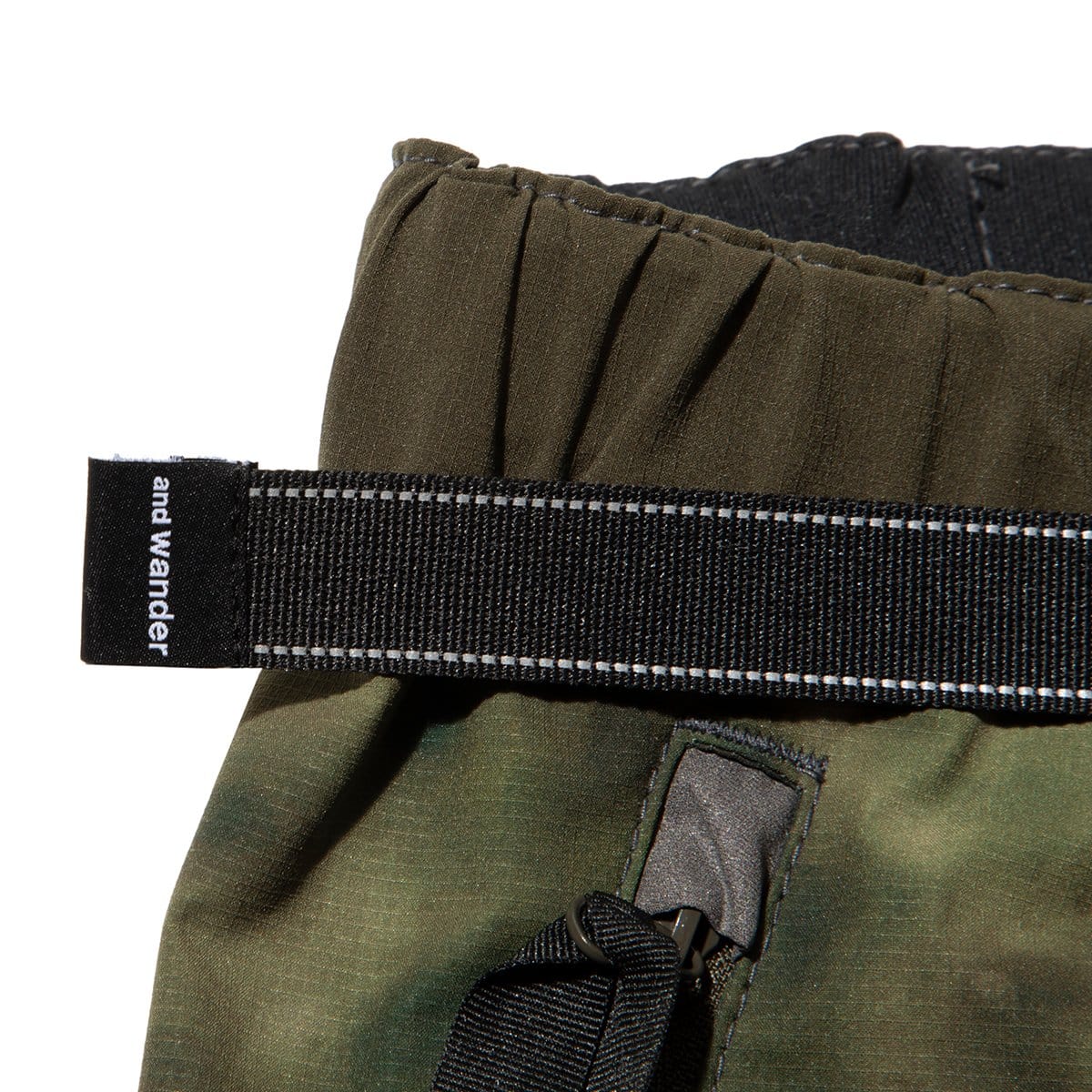 and wander Bottoms PRINTED UV SHIELD PANTS