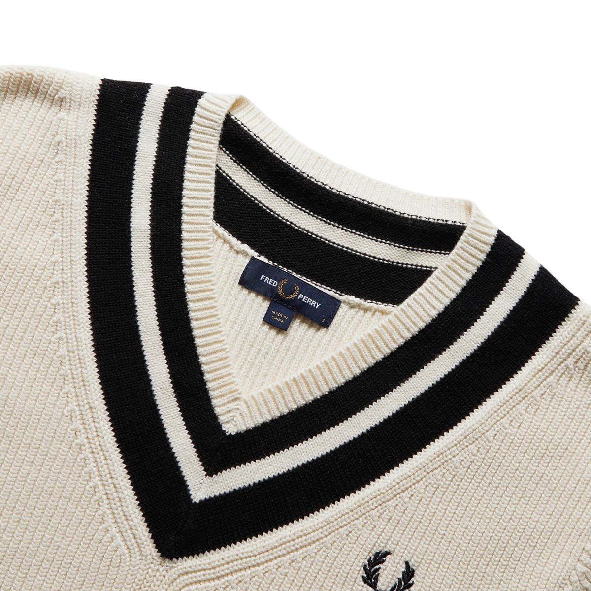 Fred Perry Knitwear STRIPED TRIM V-NECK JUMPER