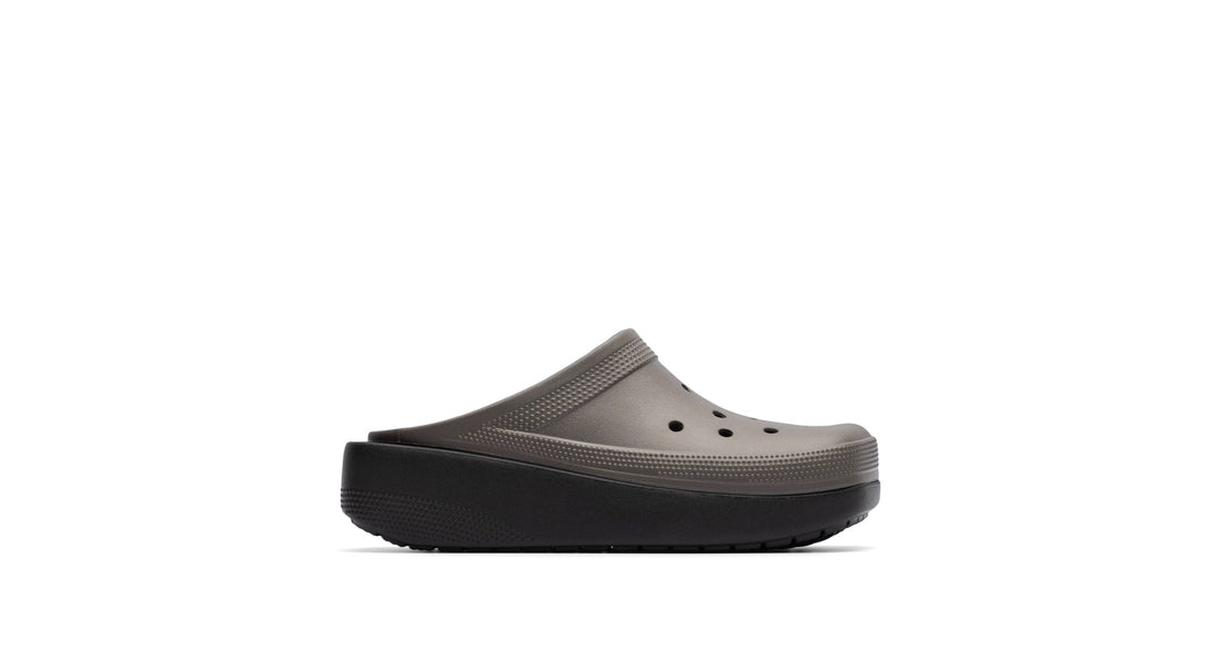 Crocs Blunt Toe Blocked