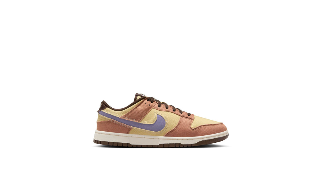 QS NIKE DUNK LOW RETRO SE 'DSTD CLY/DSTY AMTHST/TM GLD'