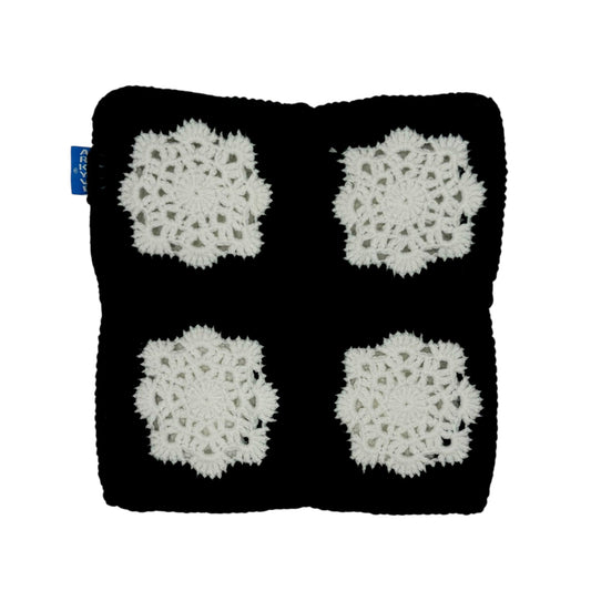 SNOWFLAKE CROCHET CAT HAT