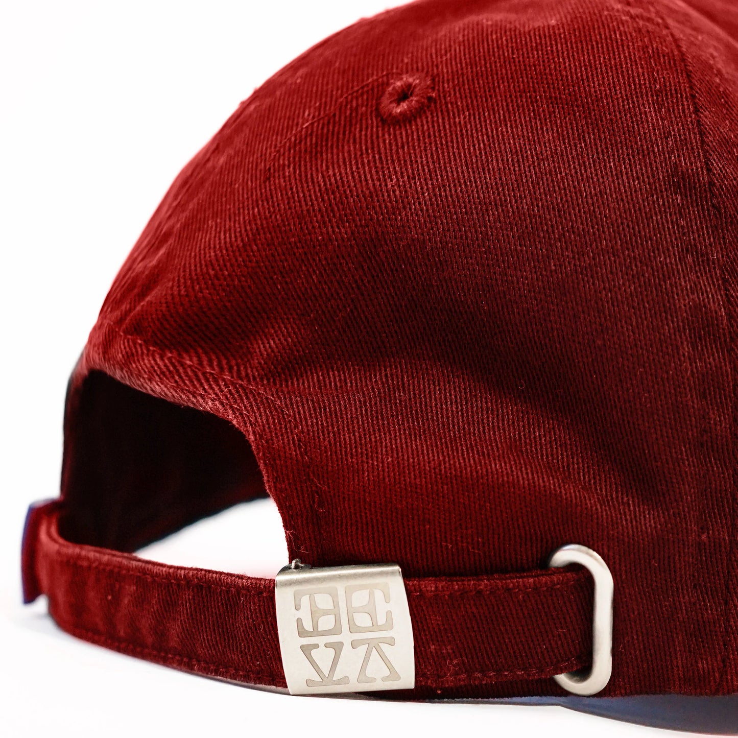 CASH DISTRESSED STRAPBACK CAP