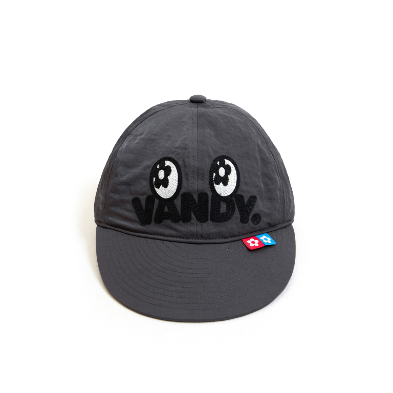 X VANDY THE PINK CAP