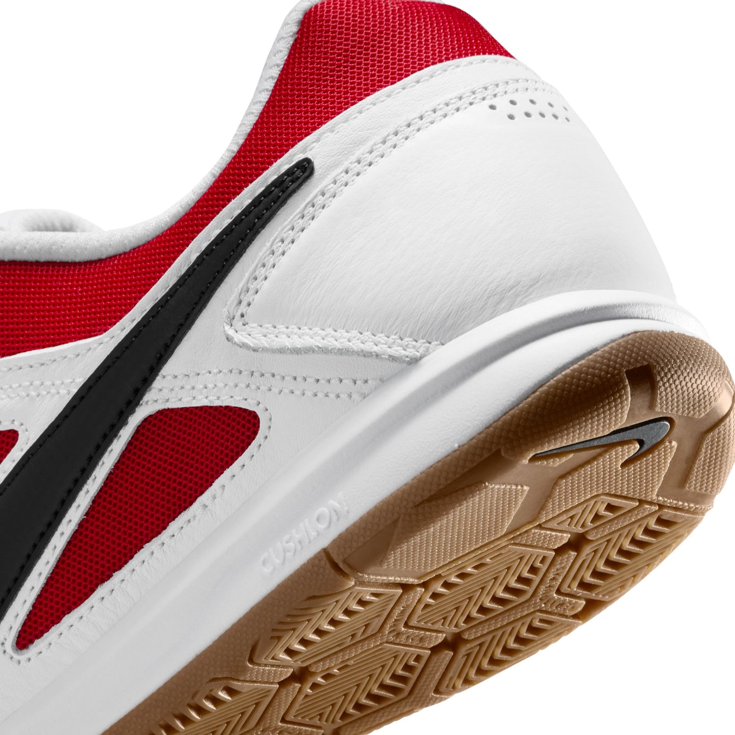 NIKE GATO