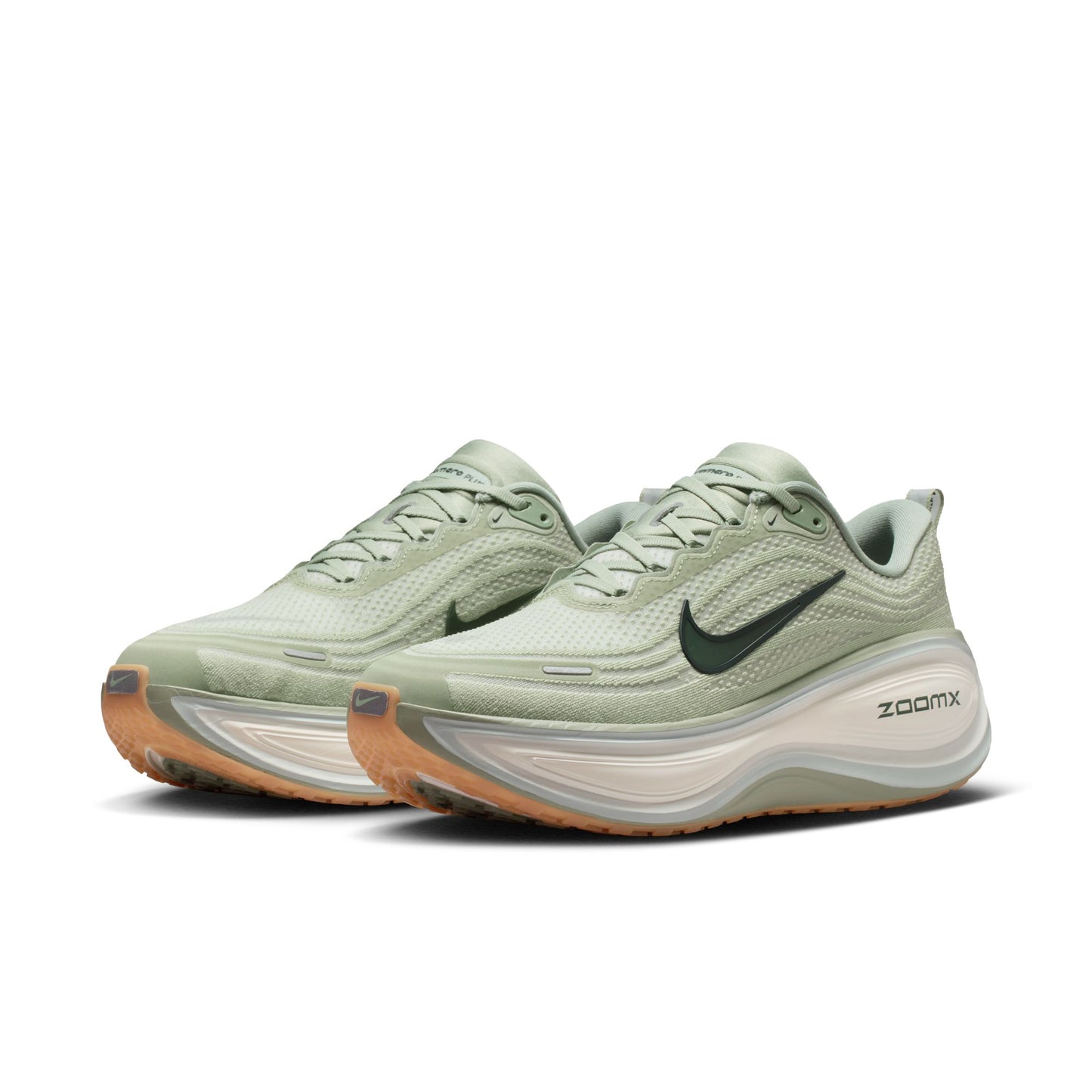 NIKE VOMERO PLUS