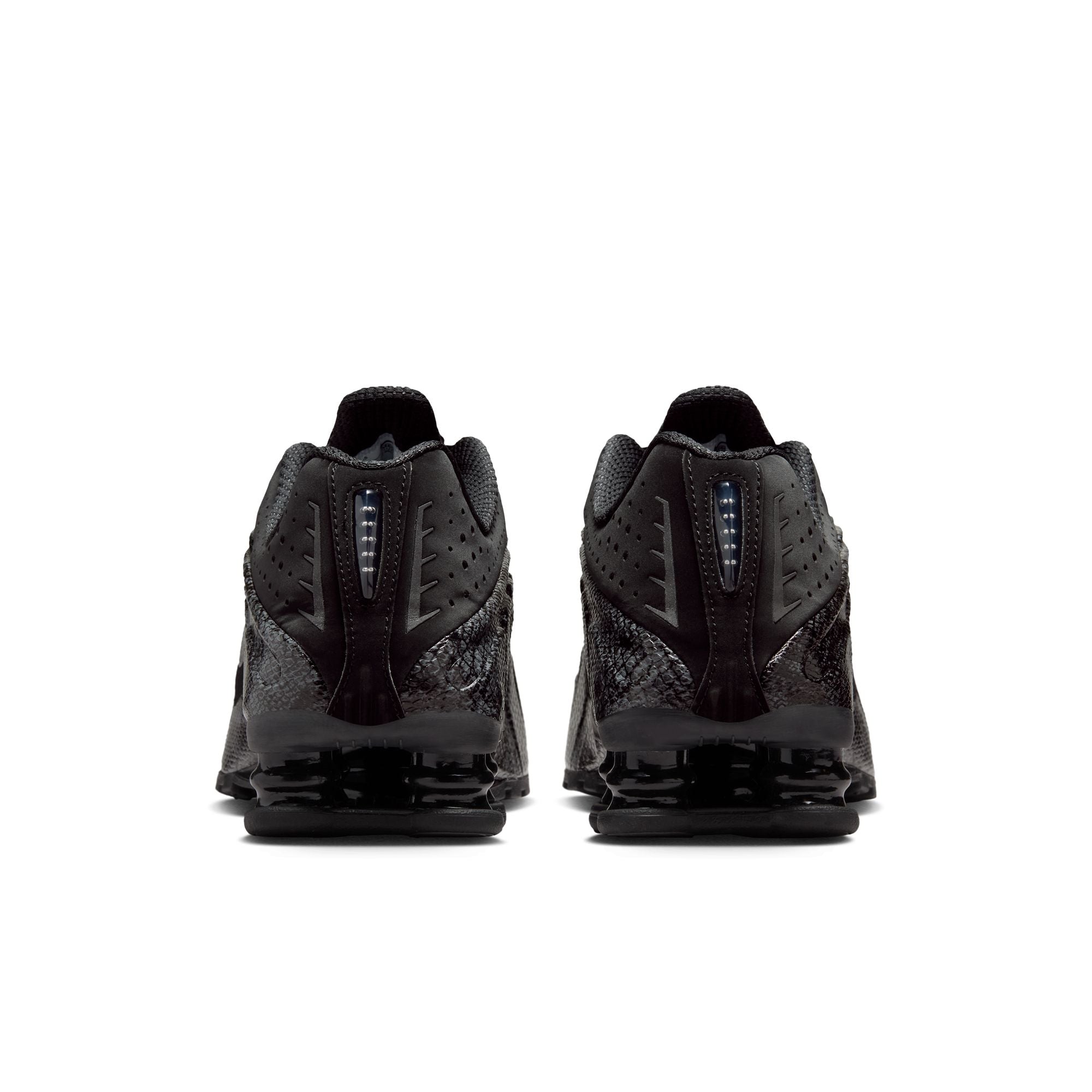 W NIKE SHOX R4 PRINT – Bodega