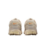 NIKE ZOOM VOMERO 5