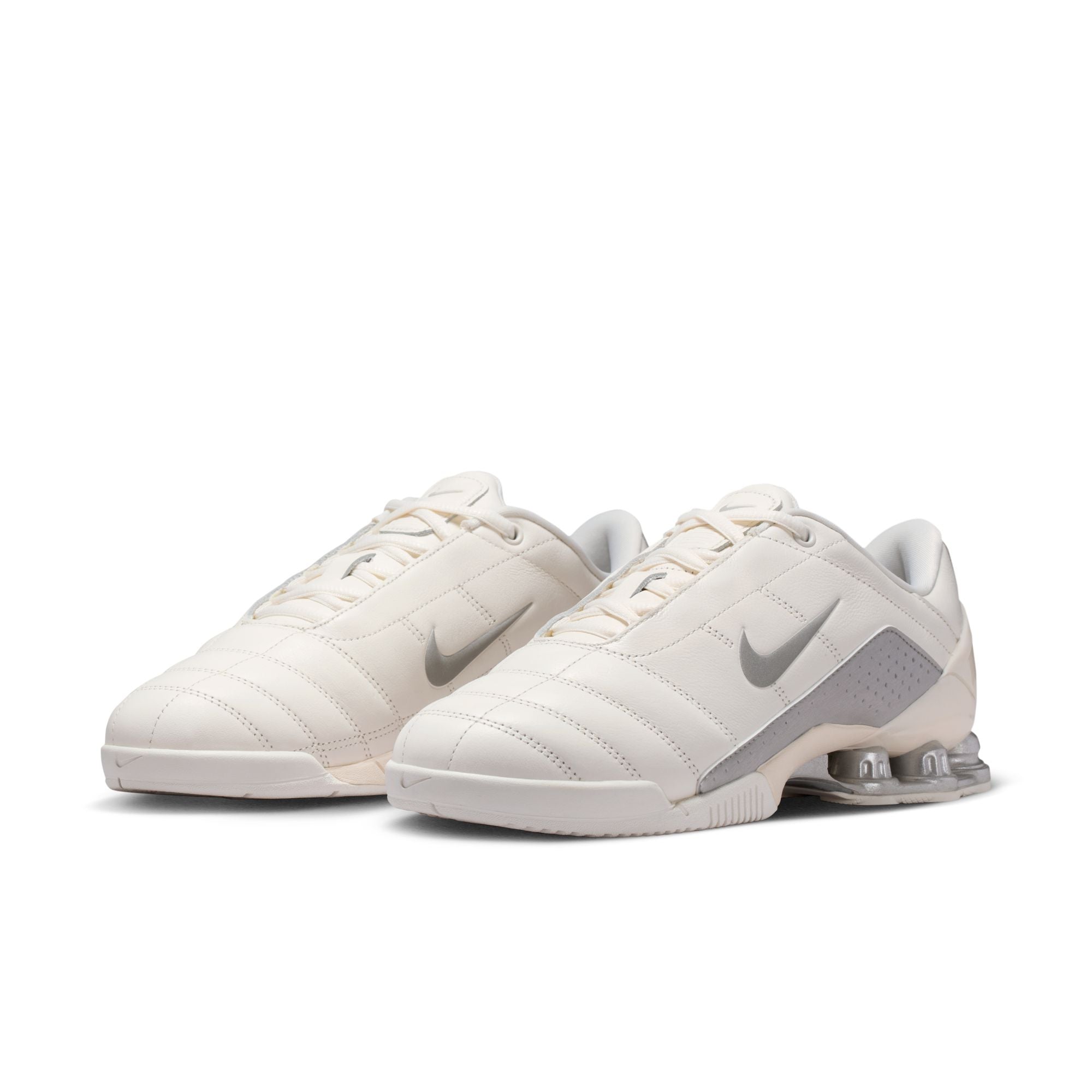 W NIKE TOTAL 90 SHOX MAGIA – Bodega