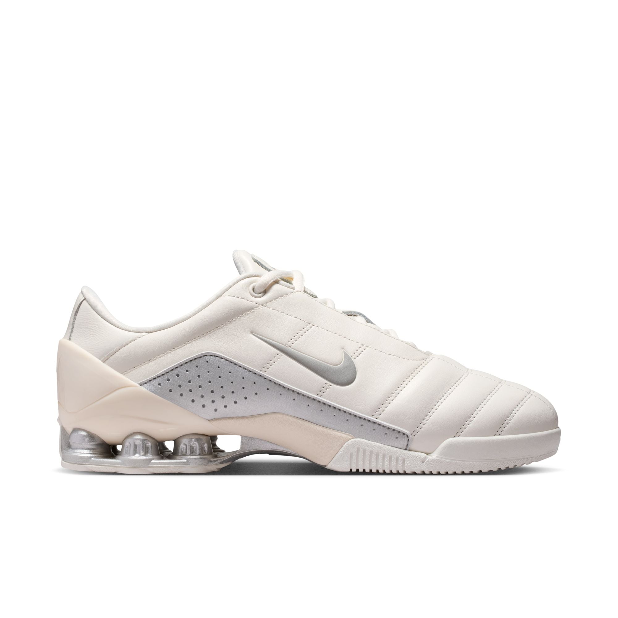 GO ONLY NOW ホワイトタンクトップ NIKE T90 SP - White/Metallic Gold QUICKSTRIKE – Saint Alfred