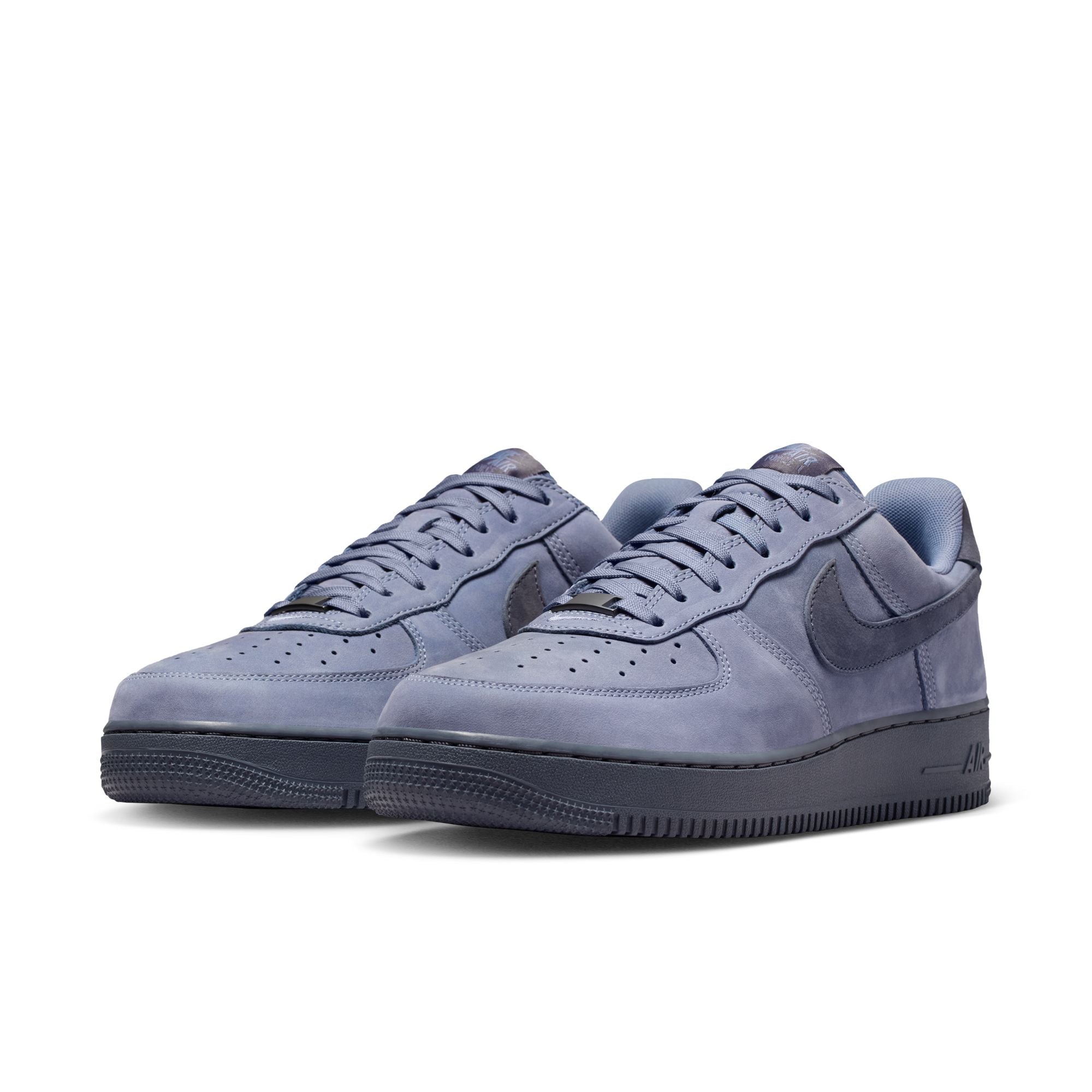 靴 NIKE AIR FORCE 1 LOW RETRO NIKE AIR FORCE 1 LOW RETRO PREMIUM – Bodega