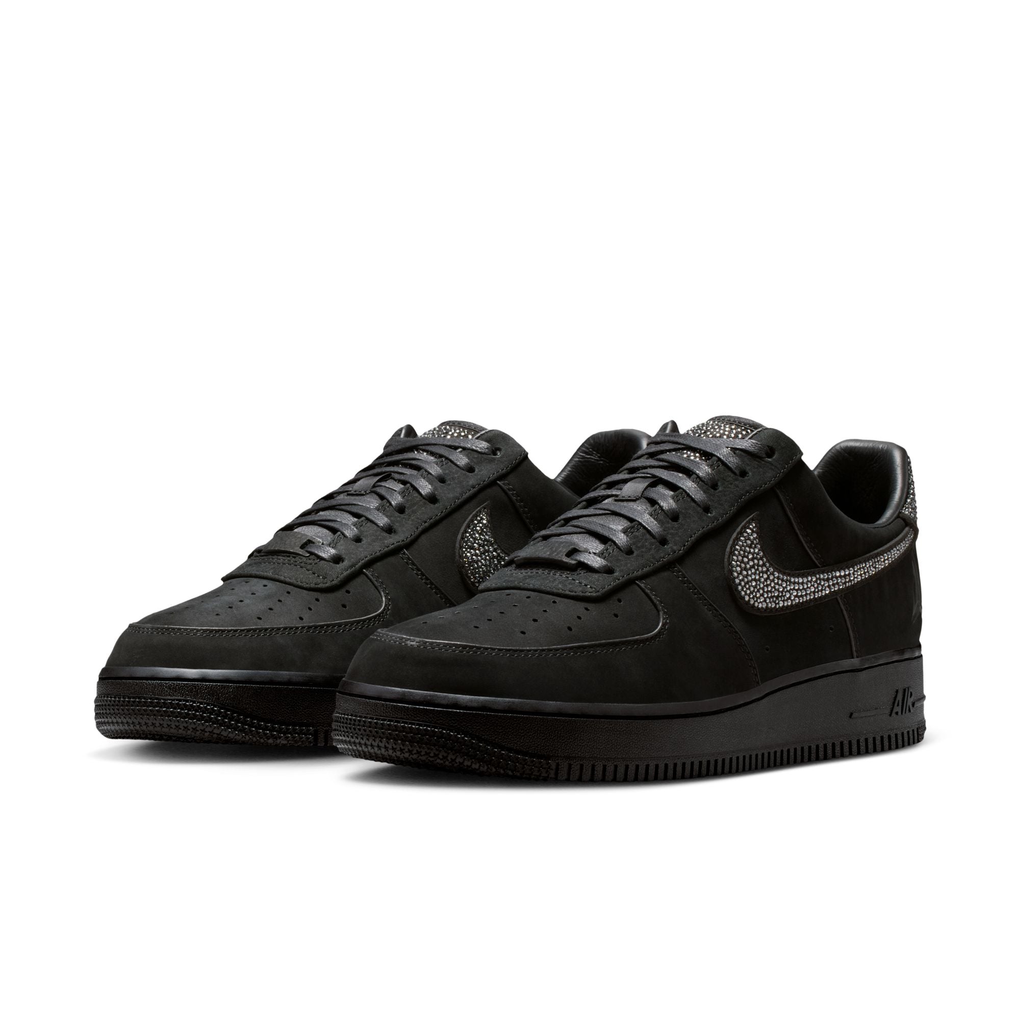 air force 1 07 lv8 chenille swoosh black