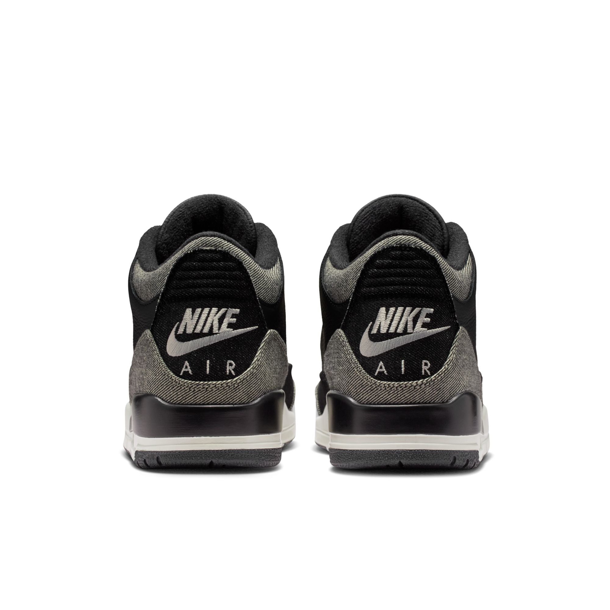 AIR JORDAN 3 x LEVI'S® 