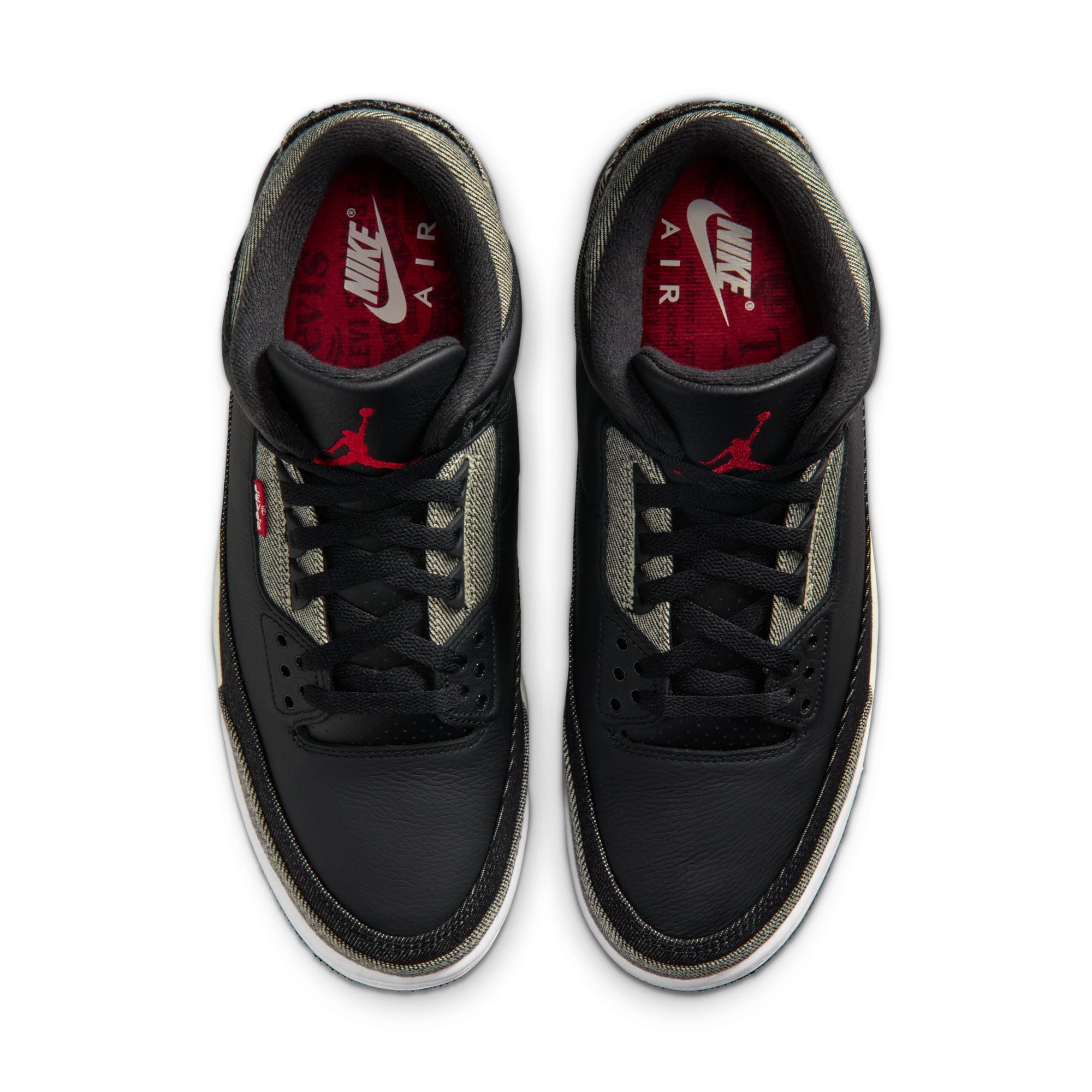 AIR JORDAN 3 x LEVI'S® 