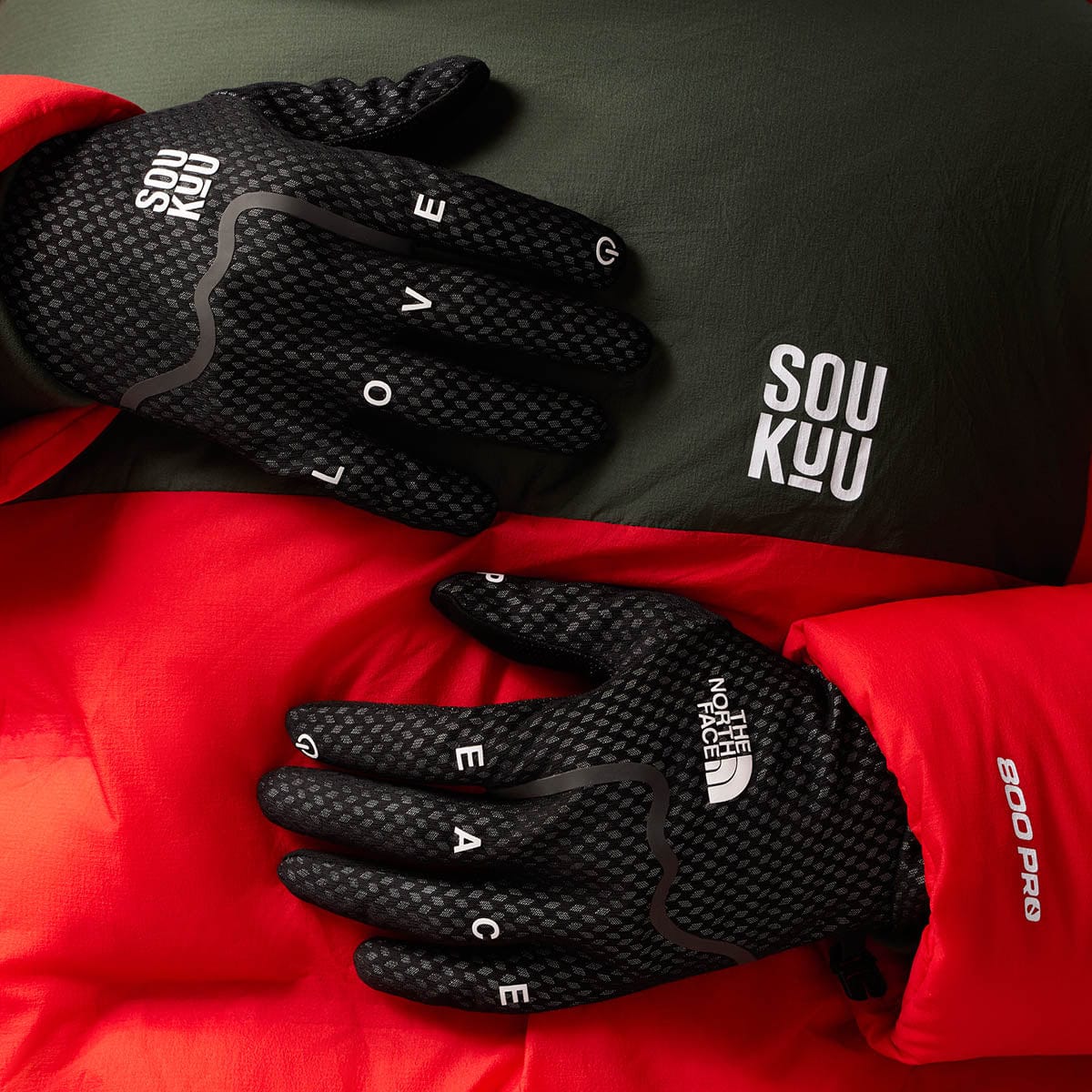SOUKUU BY THE NORTH FACE X UNDERCOVER PROJECT U ETIP GLOVE