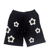 BLACK FLOWER CROCHET PATCH SWEATSHORTS