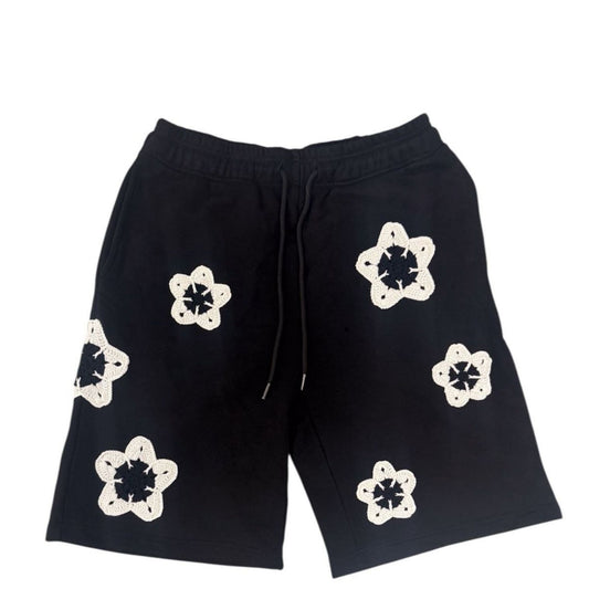 BLACK FLOWER CROCHET PATCH SWEATSHORTS
