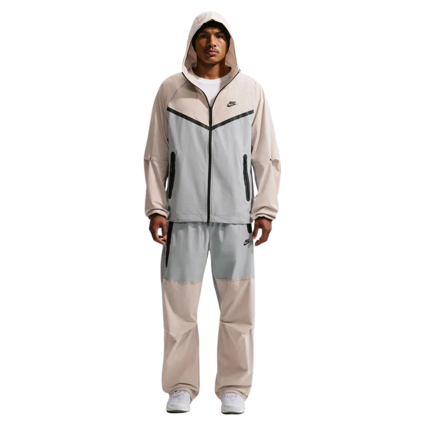 NIKE TECH MEN'S DRI-FIT WOVEN FULL-ZIP WINDRUNNER JACKET