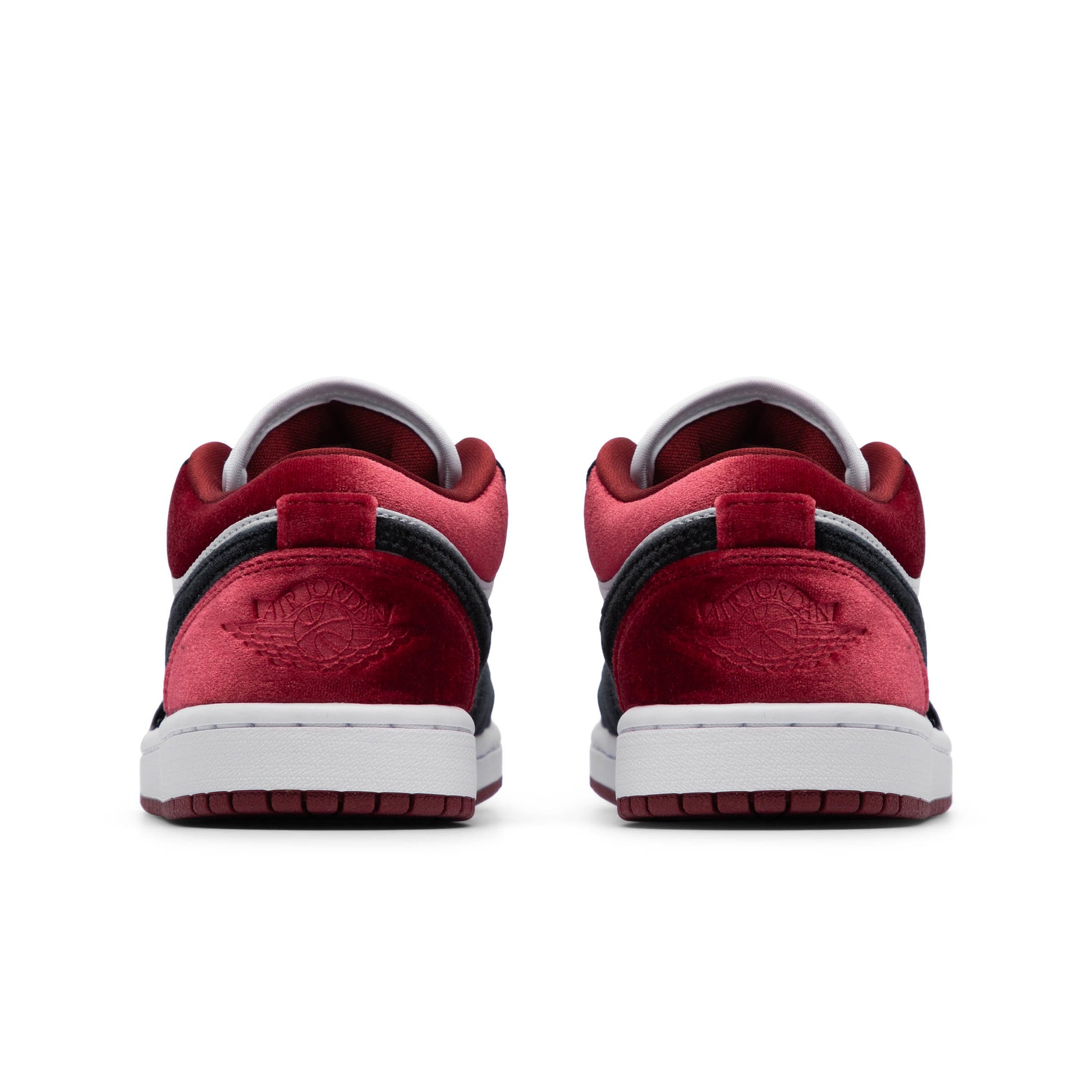 WOMEN'S AIR JORDAN 1 LOW SE [FZ3242-001]