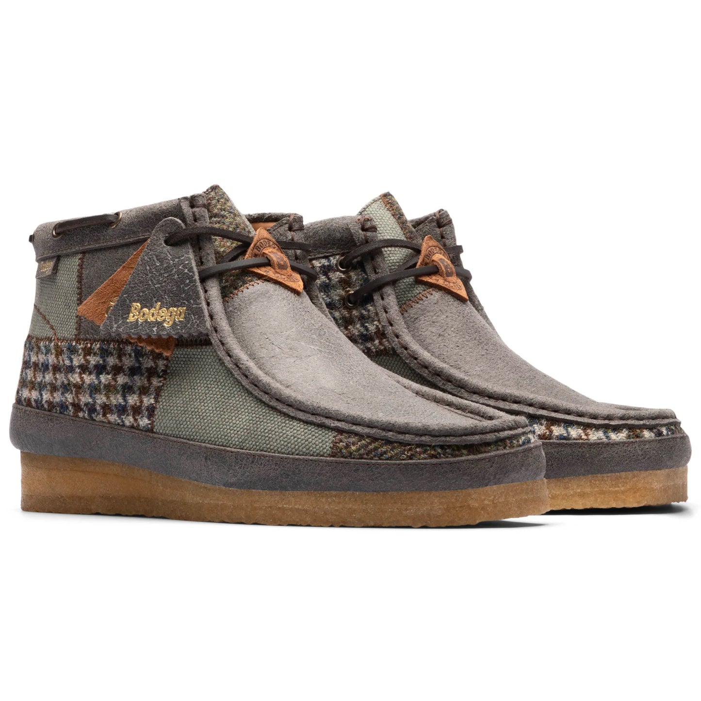 X BODEGA PATCHWORK WALLABEE 3.0