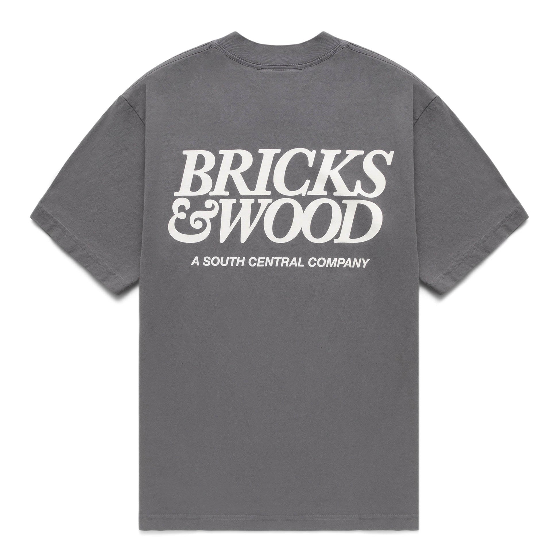  Bricks & Wood A SOUTH CENTRAL COMPANY T-SHIRT CHARCOAL 