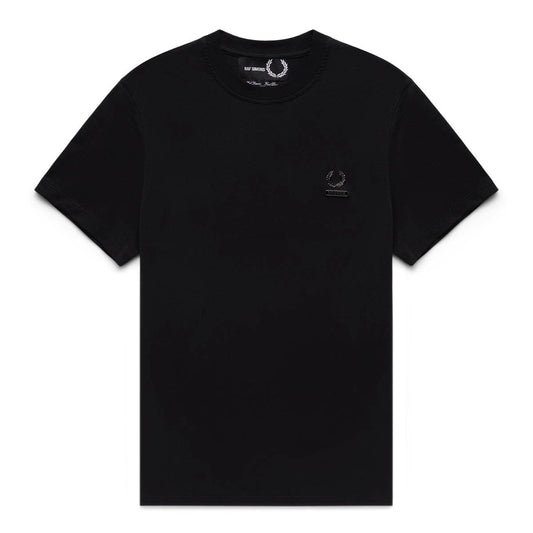 Fred Perry T-Shirts X RAF SIMONS ENAMEL PIN T-SHIRT