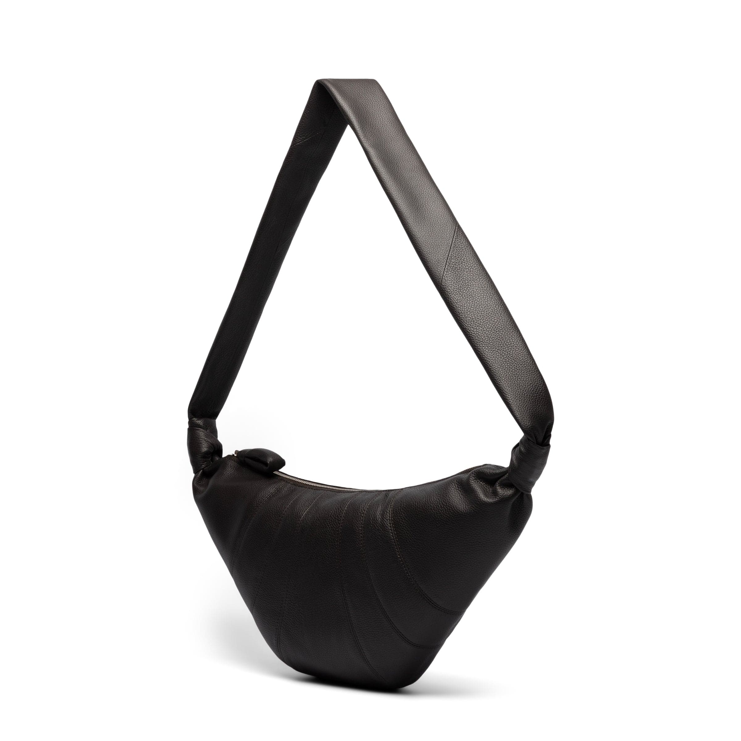 MEDIUM CROISSANT BAG DARK CHOCLATE | Bodega MEDIUM CROISSANT BAG DARK CHOCLATE | Bodega