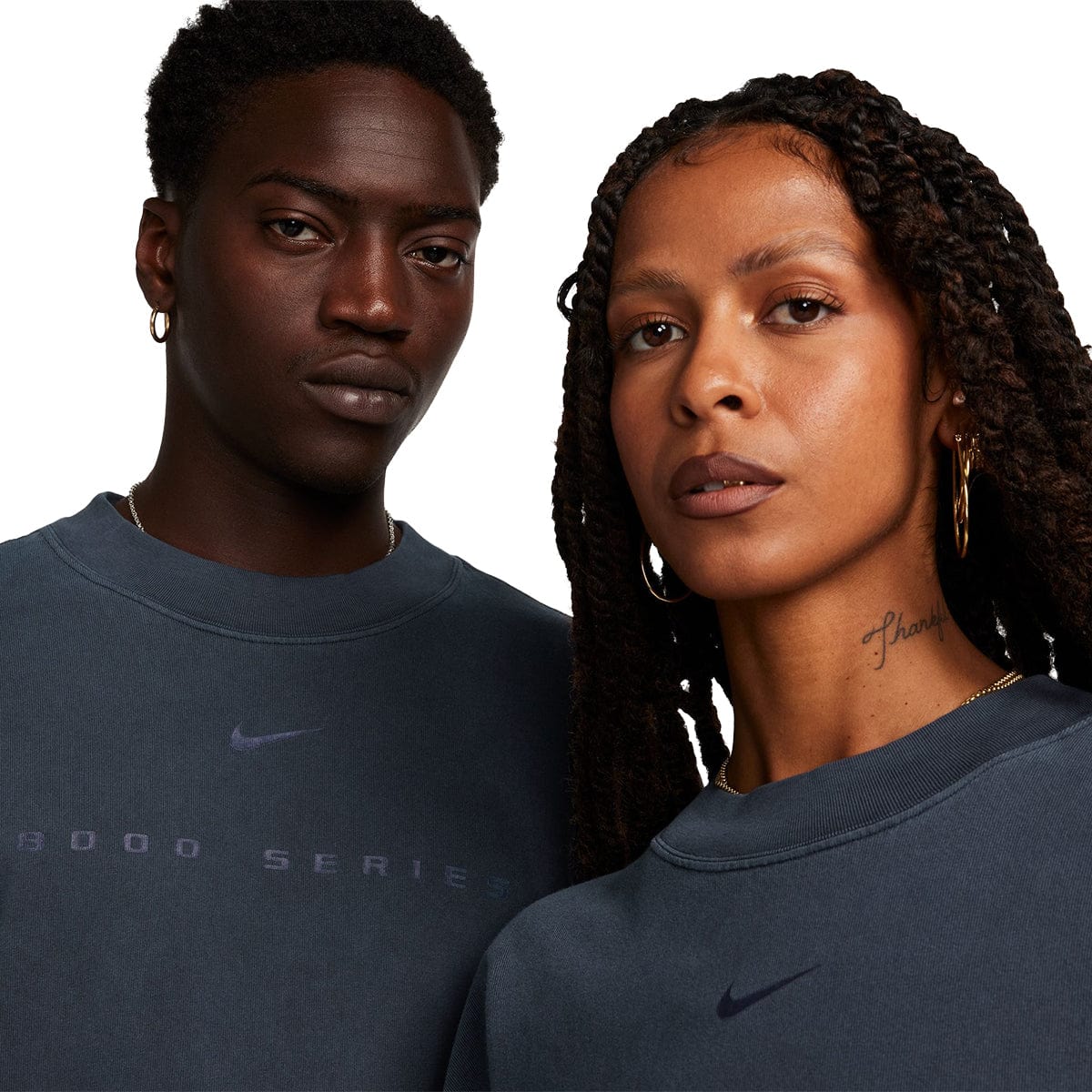 Nike mock neck deals