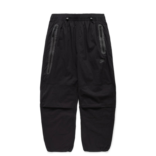 NIKE TECH WOVEN OVERSIZED TROUSERS [HM7158-010]