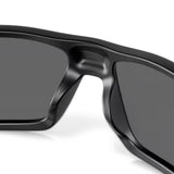 Oakley Eyewear MATTE BLACK / PRIZM BLACK POLARIZED / O/S HELIOSTAT