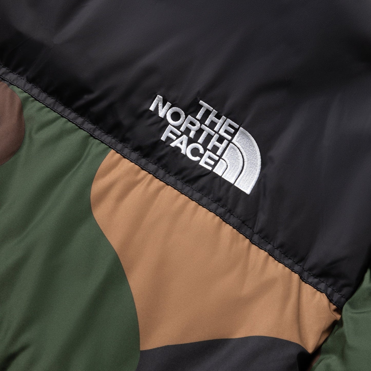 The North Face Outerwear 1996 RETRO NUPSTE JACKET