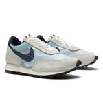 Load image into Gallery viewer, Nike Shoes DAYBREAK SP
