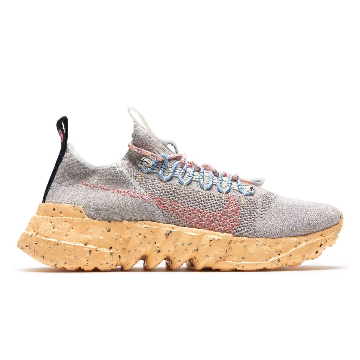 Nike Athletic SPACE HIPPIE 01