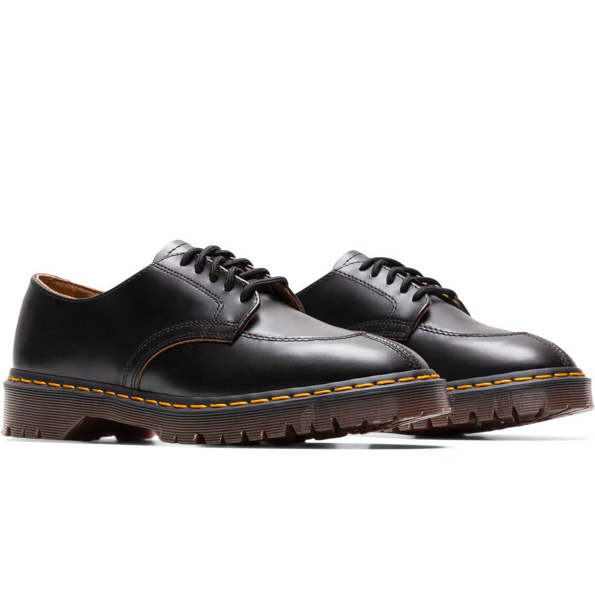 Dr. Martens Casual 2046