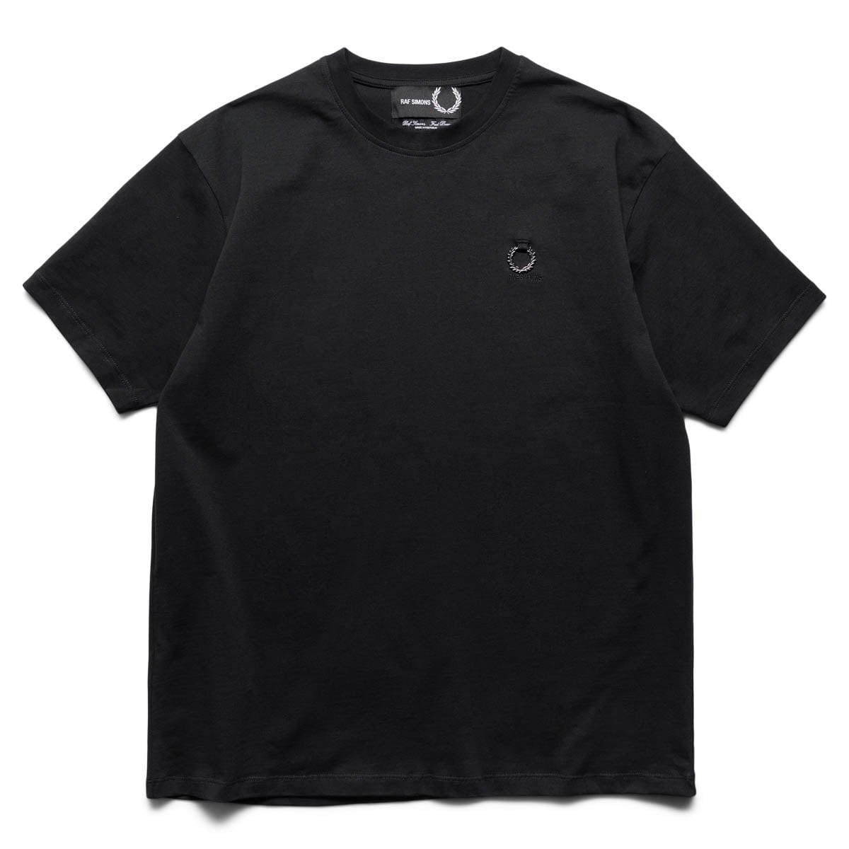Fred Perry T-Shirts X RAF OVERSIZED LAUREL DETAIL T-SHIRT