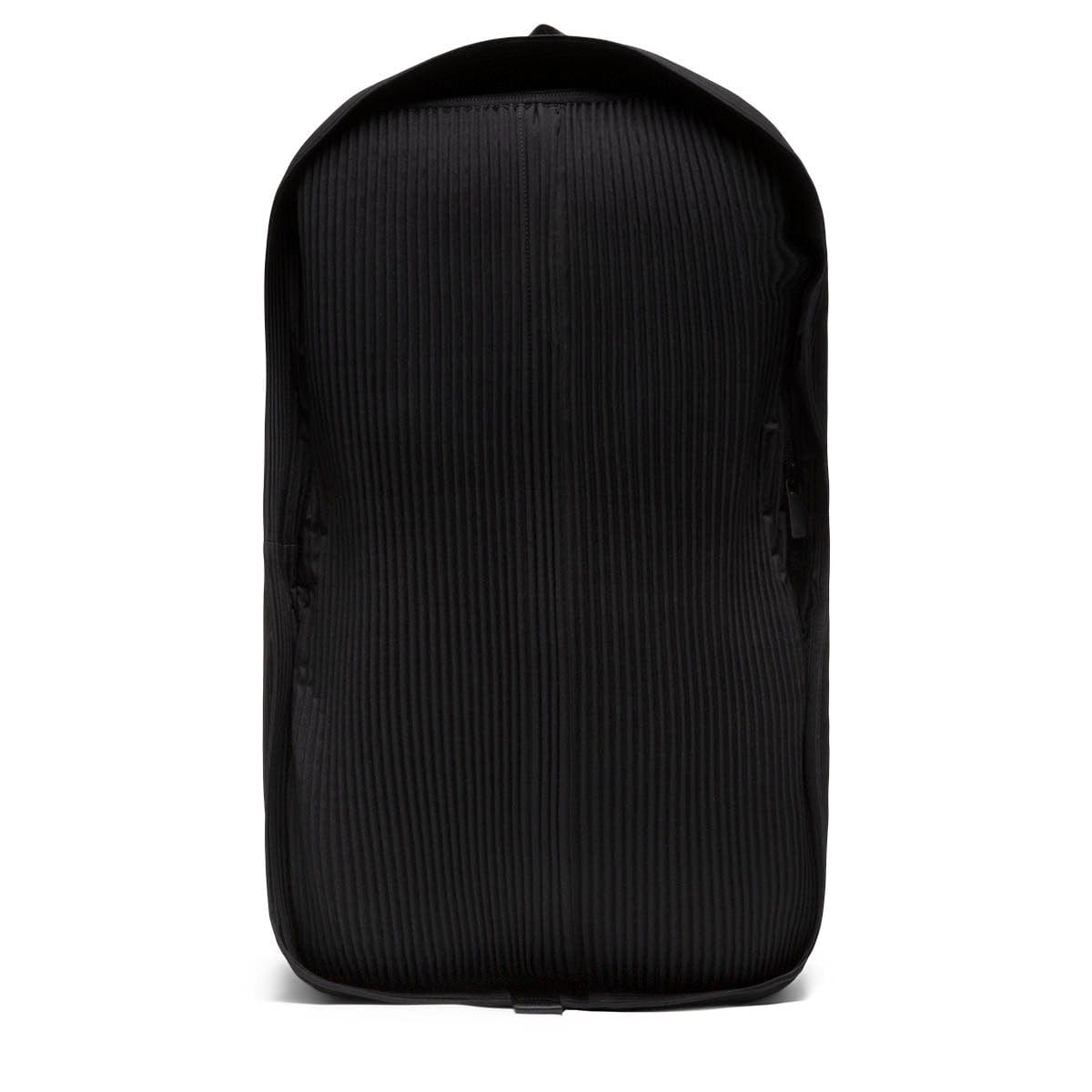 Homme Plissé Issey Miyake Bags BLACK / O/S PLEATS DAYPACK