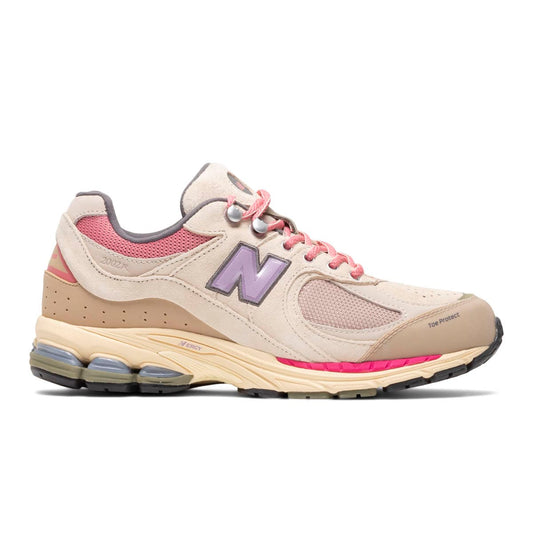 New Balance Sneakers 2002R