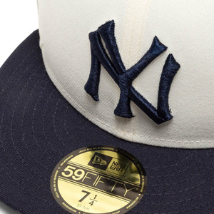 New Era 59FIFTY Satin New York Yankees Logo Patch Hat - Navy, Grey Navy/Grey / 7 1/4