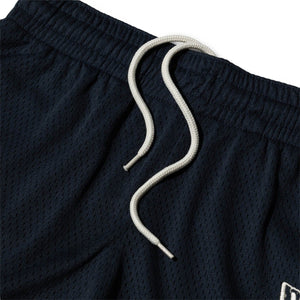 EE MLB Braves Short  Eric official short