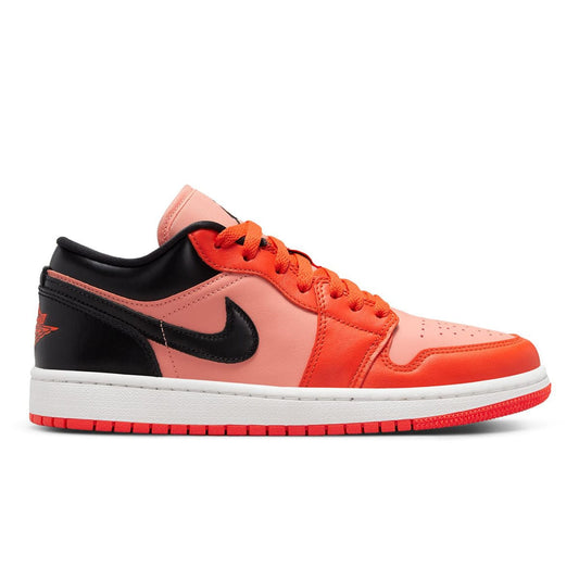 Air Jordan Women's WOMEN'S AIR JORDAN 1 LOW SE