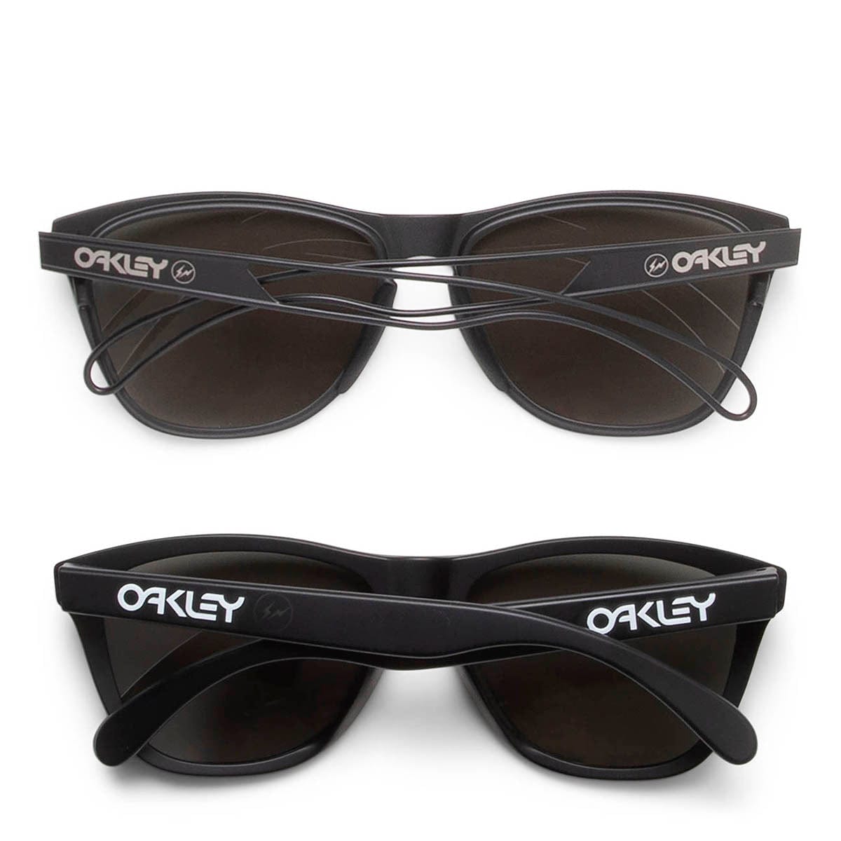OAKLEY × FRAGMENT2023 チタン製Frogskins TI - サングラス/メガネ