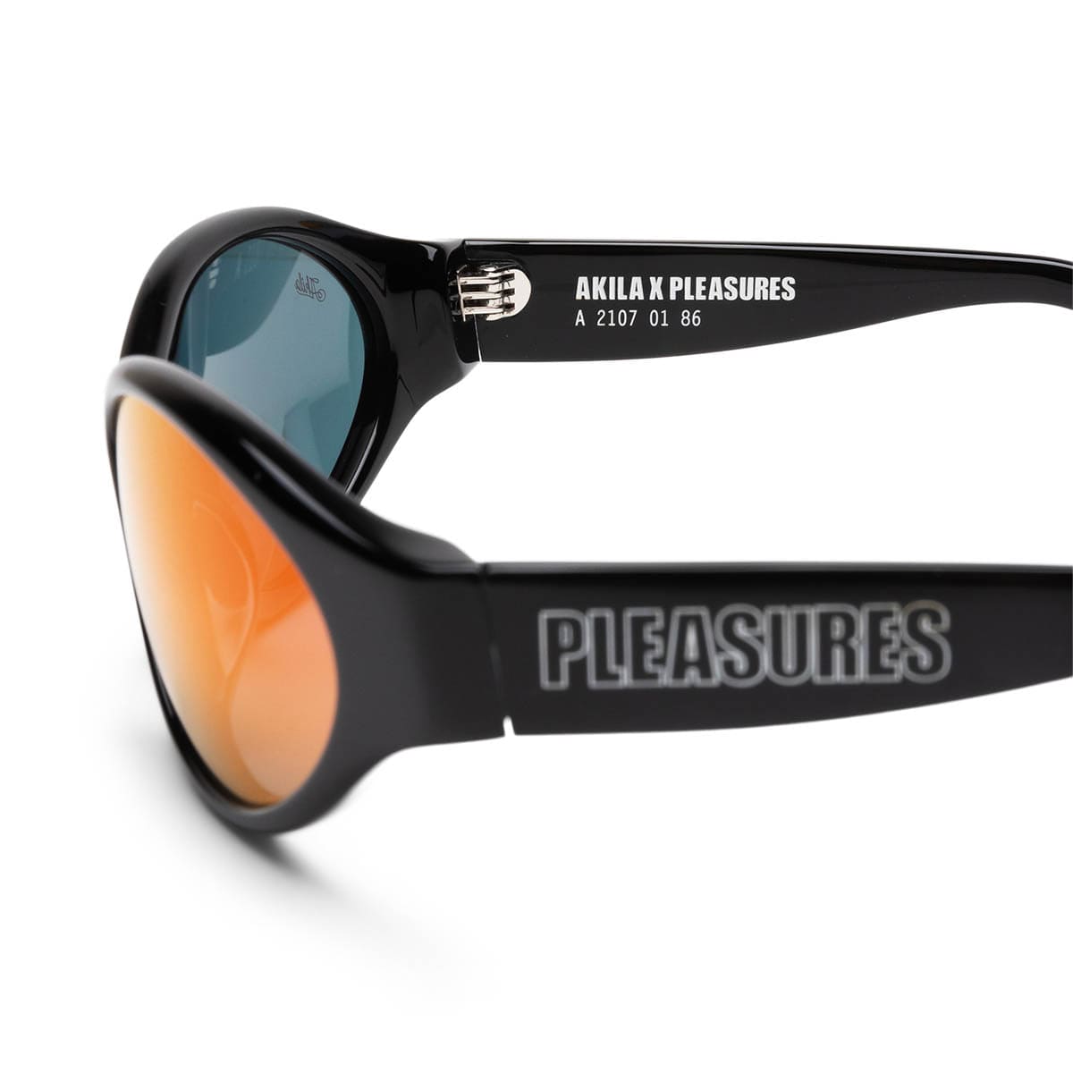 Pleasures Eyewear BLACK / O/S REFLEX SUNGLASSES