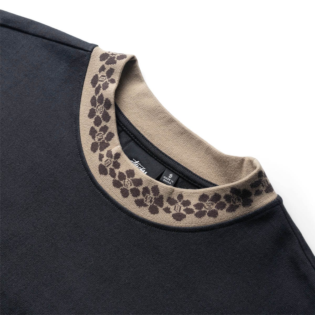 FLOWER MOCK NECK LS CREW BLACK | Bodega