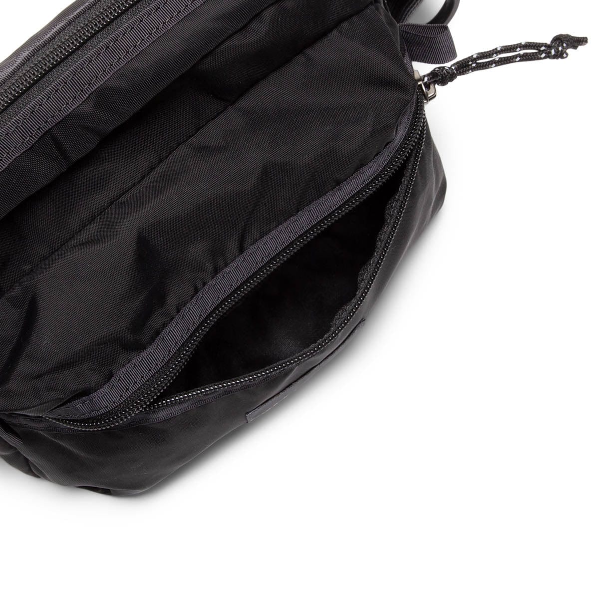 Leicht Messenger Bag – thisisneverthat® INTL