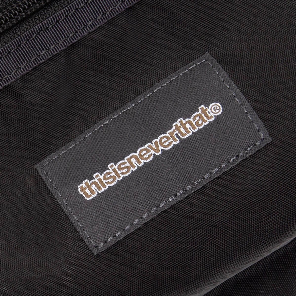 Leicht Messenger Bag – thisisneverthat® INTL