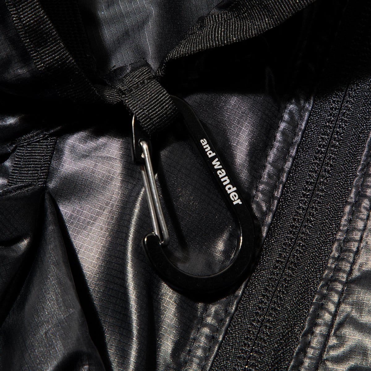 and wander Outerwear BLACK / O/S UTILITY POCKET VEST